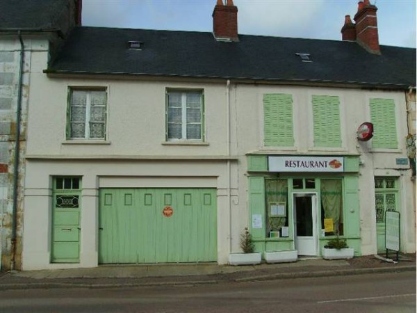 chambre d'htes, annex restaurant in Prmery